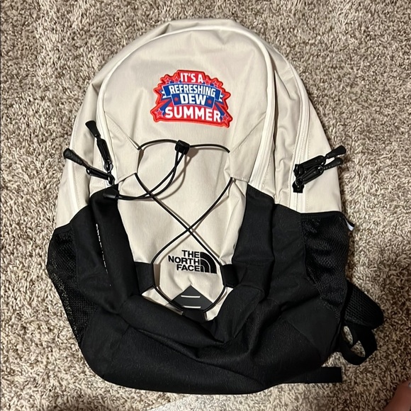 The North Face Black and White Backpack with Clean Lines - Picture 1 of 5